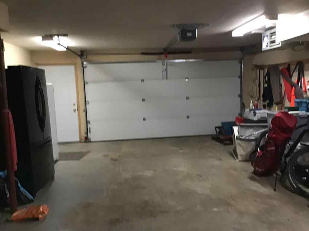 MLS&reg; # A2269756 - Unit #UNIT 2 4920 53 Avenue  in NONE Whitecourt, Residential Open Houses