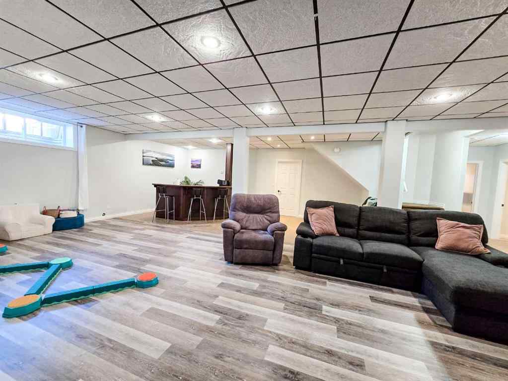 MLS&reg; # A2269757 - 5618 16 Avenue  in Edson Edson, Residential Open Houses