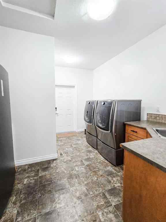 MLS&reg; # A2269757 - 5618 16 Avenue  in Edson Edson, Residential Open Houses