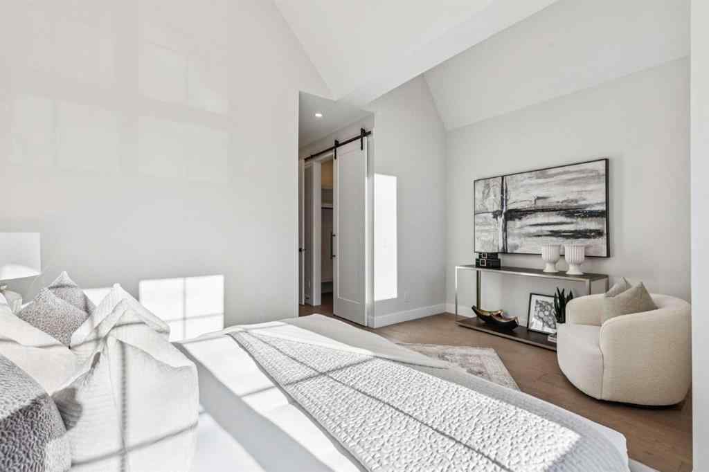 MLS® A2269763 - 1726 19 Avenue NW in Capitol Hill Calgary, Residential