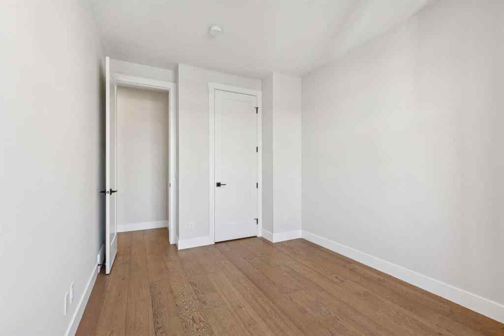 MLS® A2269763 - 1726 19 Avenue NW in Capitol Hill Calgary, Residential