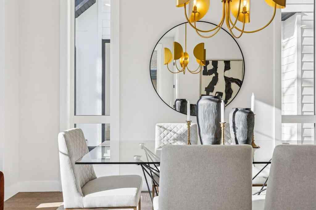 MLS® A2269763 - 1726 19 Avenue NW in Capitol Hill Calgary, Residential