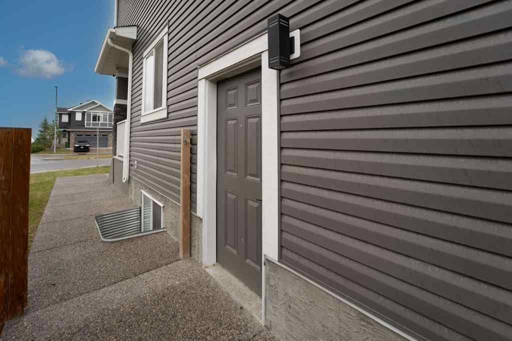 MLS&reg; # A2269764 - 7 Sherview Grove NW in Sherwood Calgary, Residential Open Houses