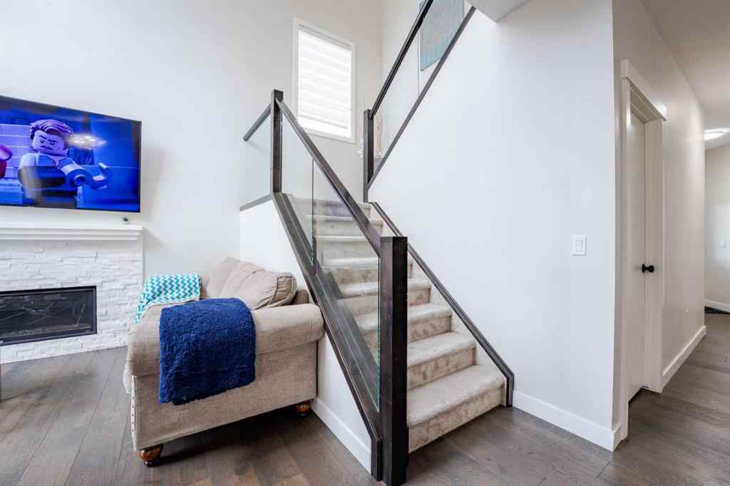 MLS&reg; # A2269764 - 7 Sherview Grove NW in Sherwood Calgary, Residential Open Houses