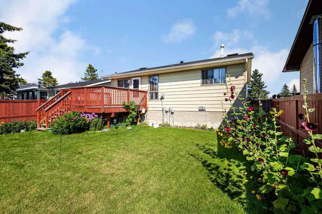 MLS® A2269765 - 84 Fallswater Road NE in Falconridge Calgary, Residential