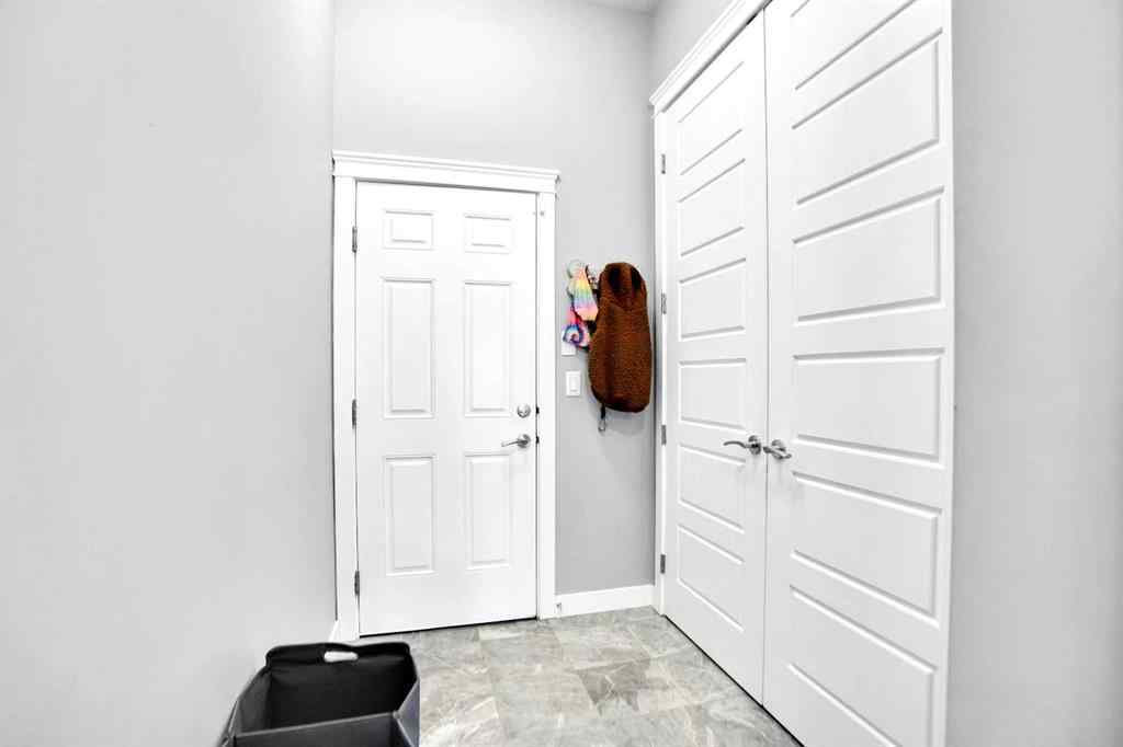 MLS&reg; # A2269766 - 3 Muirfield Close  in Lakes of Muirfield Lyalta, Residential Open Houses