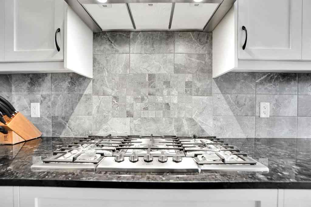 MLS&reg; # A2269766 - 3 Muirfield Close  in Lakes of Muirfield Lyalta, Residential Open Houses