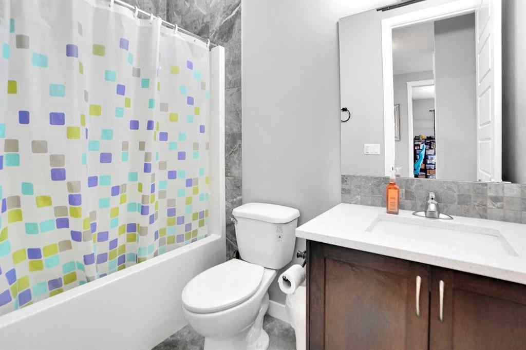 MLS&reg; # A2269766 - 3 Muirfield Close  in Lakes of Muirfield Lyalta, Residential Open Houses