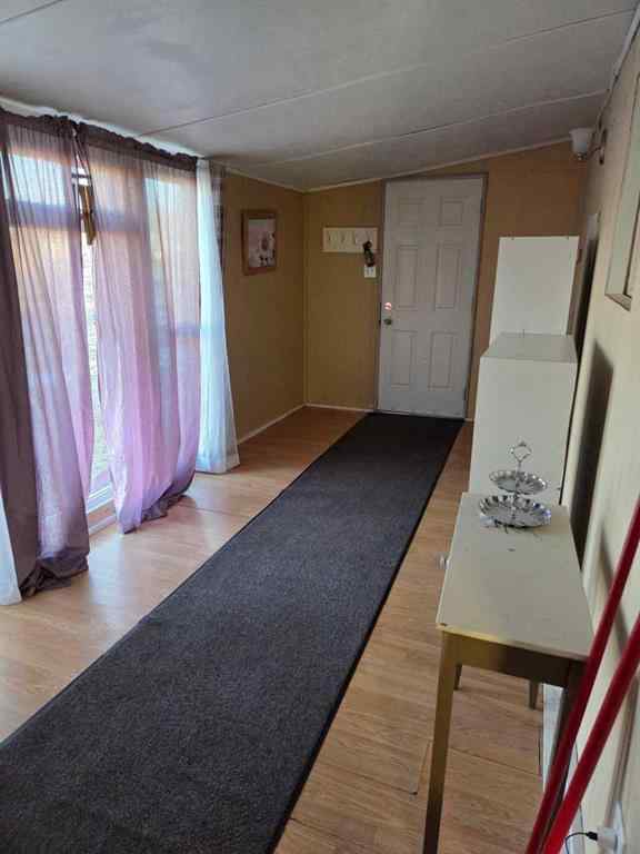 MLS&reg; # A2269767 - 5107, 5113, 5117 51 Avenue  in NONE Berwyn, Residential Open Houses