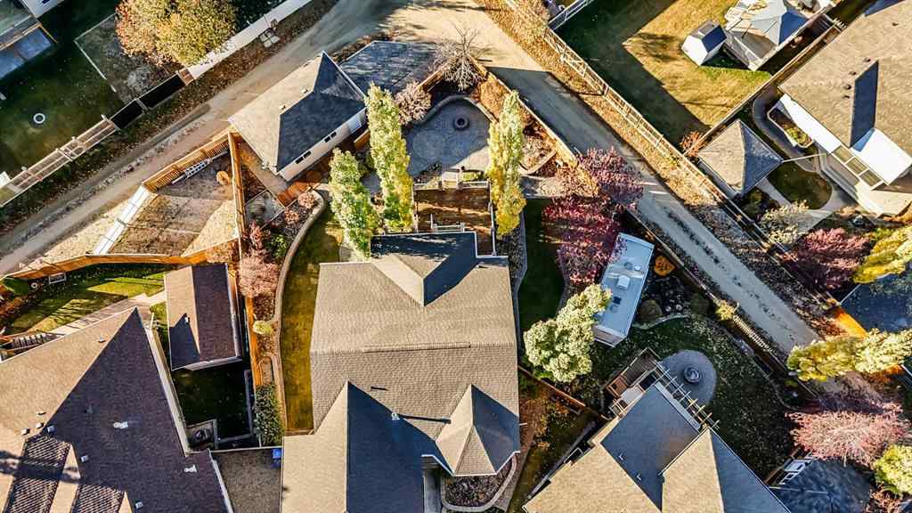 MLS&reg; # A2269771 - 7 Filbert Close  in Fox Run Sylvan Lake, Residential Open Houses