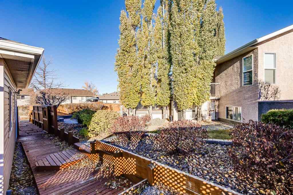 MLS&reg; # A2269771 - 7 Filbert Close  in Fox Run Sylvan Lake, Residential Open Houses