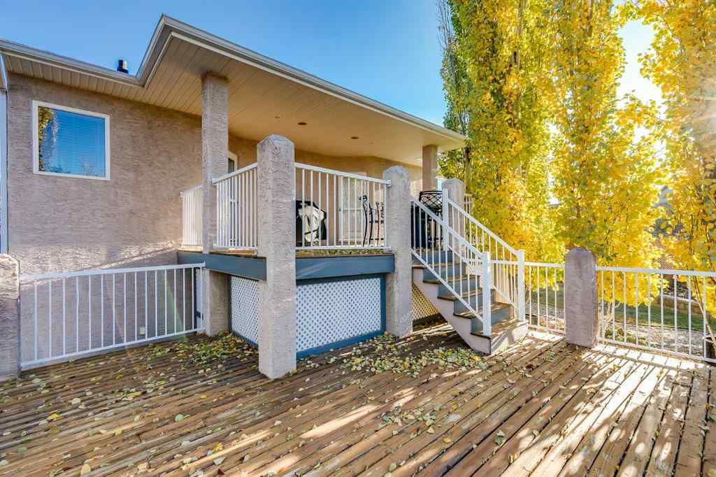 MLS&reg; # A2269771 - 7 Filbert Close  in Fox Run Sylvan Lake, Residential Open Houses