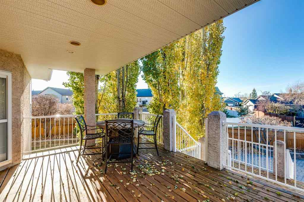 MLS&reg; # A2269771 - 7 Filbert Close  in Fox Run Sylvan Lake, Residential Open Houses