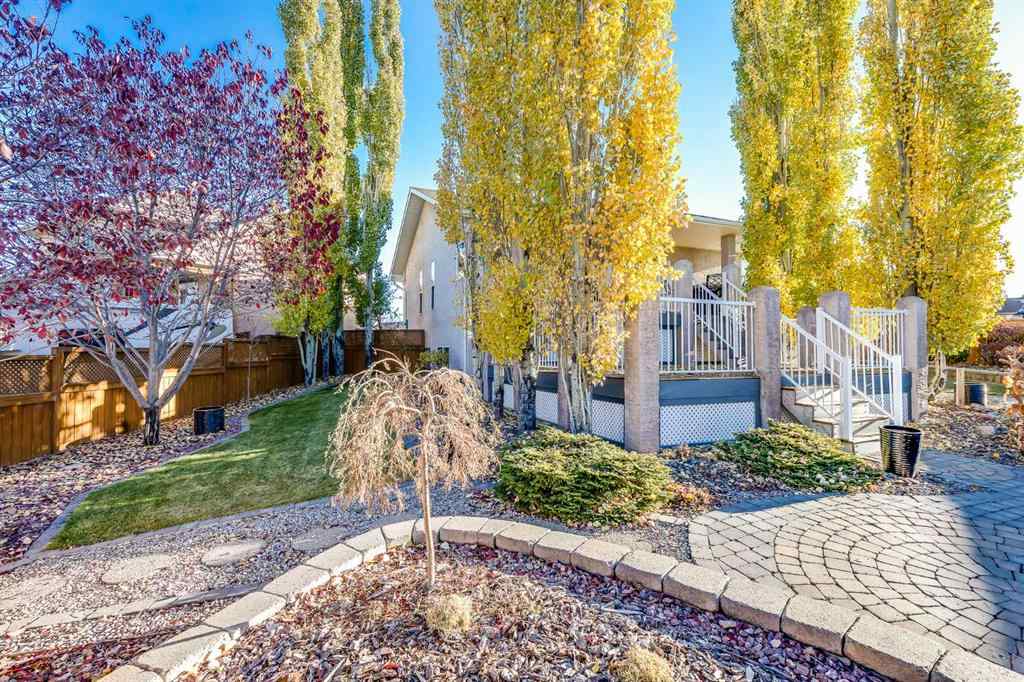 MLS&reg; # A2269771 - 7 Filbert Close  in Fox Run Sylvan Lake, Residential Open Houses