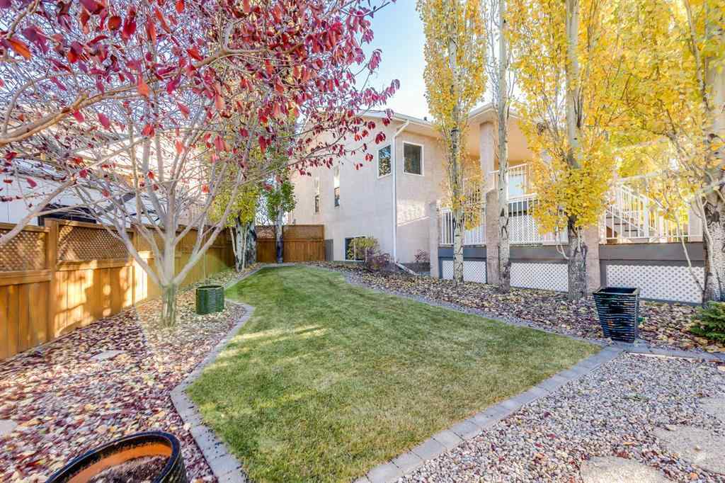 MLS&reg; # A2269771 - 7 Filbert Close  in Fox Run Sylvan Lake, Residential Open Houses