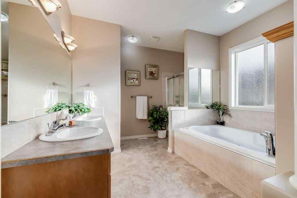 MLS&reg; # A2269771 - 7 Filbert Close  in Fox Run Sylvan Lake, Residential Open Houses