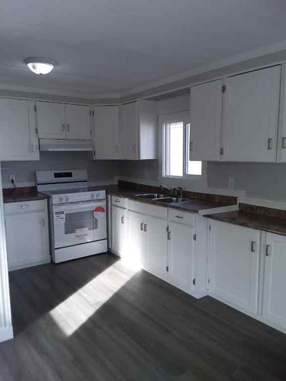 MLS&reg; # A2269777 - 421 Kannell Drive NE in North Central High River High River, Mobile Open Houses