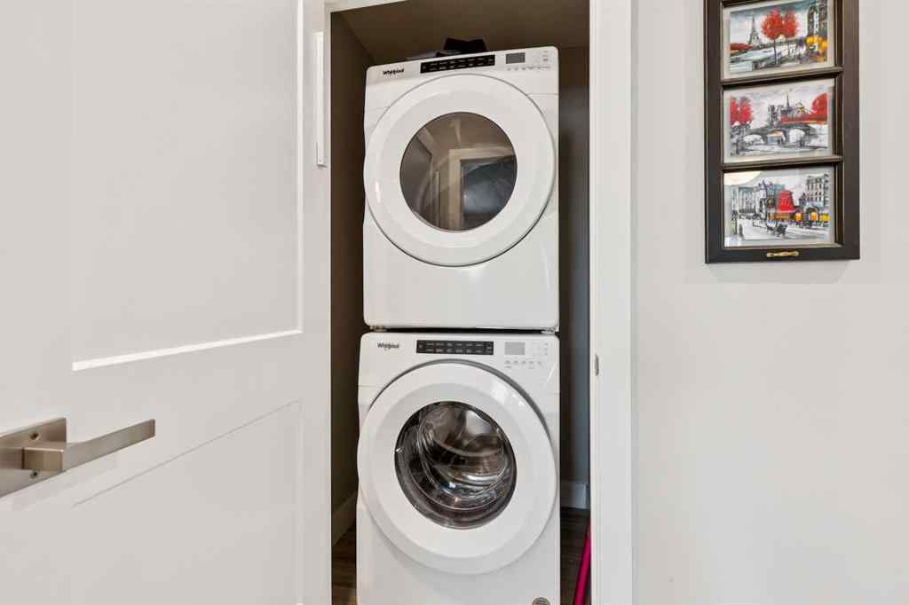 MLS® A2269779 - 132 Crestridge Common SW in Crestmont Calgary, Residential