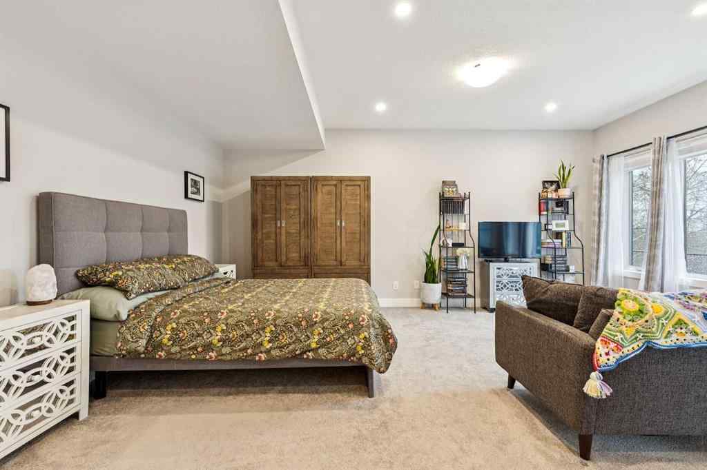 MLS® A2269779 - 132 Crestridge Common SW in Crestmont Calgary, Residential