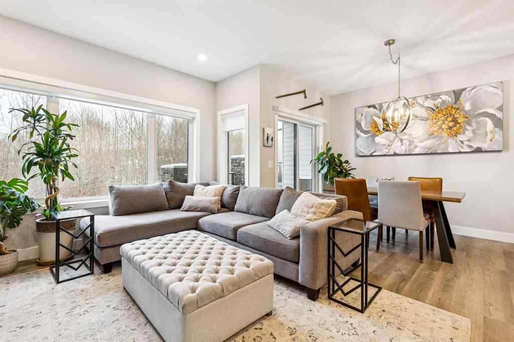 MLS® A2269779 - 132 Crestridge Common SW in Crestmont Calgary, Residential