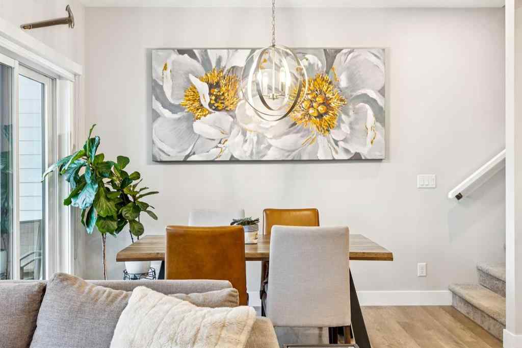 MLS® A2269779 - 132 Crestridge Common SW in Crestmont Calgary, Residential