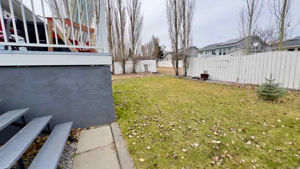 MLS&reg; # A2269790 - 102 Stephens Cres   in Hanna Hanna, Residential Open Houses