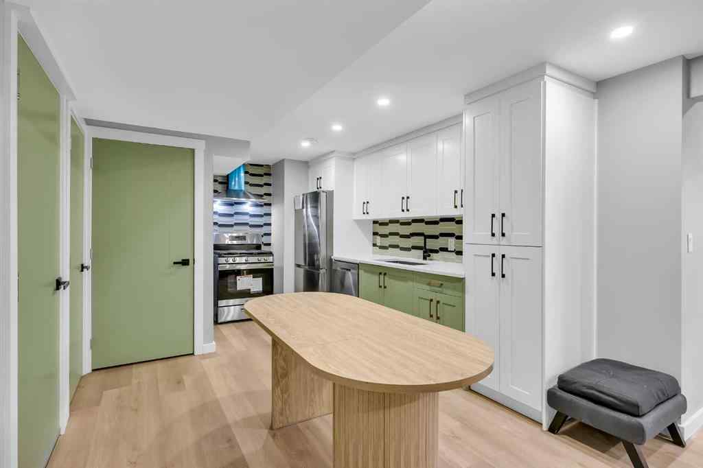 MLS® A2269791 - 122 Hawkstone Drive NW in Hawkwood Calgary, Residential