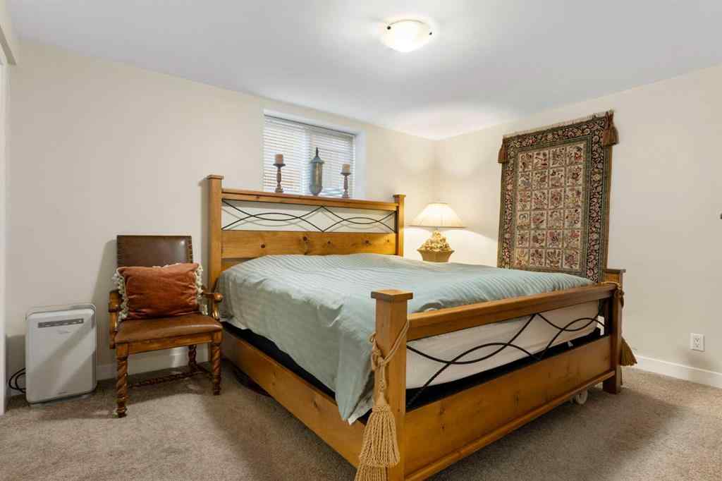 MLS&reg; # A2269794 - 431 Queensland Circle SE in Queensland Calgary, Residential Open Houses