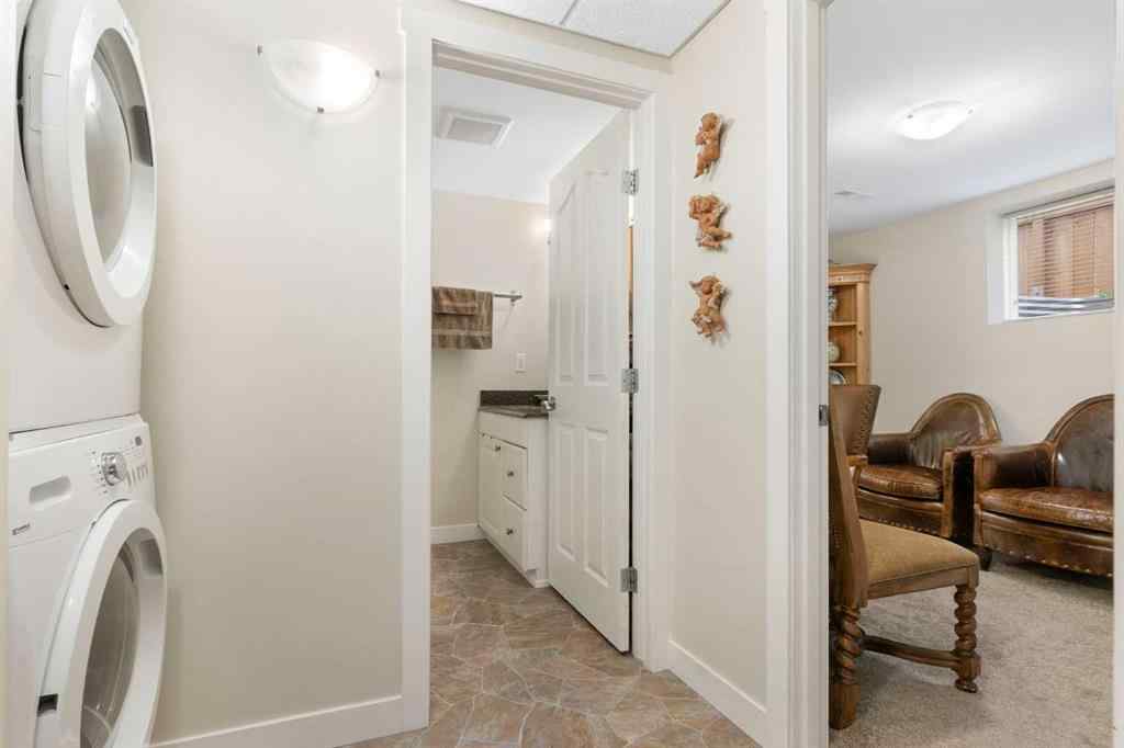 MLS&reg; # A2269794 - 431 Queensland Circle SE in Queensland Calgary, Residential Open Houses