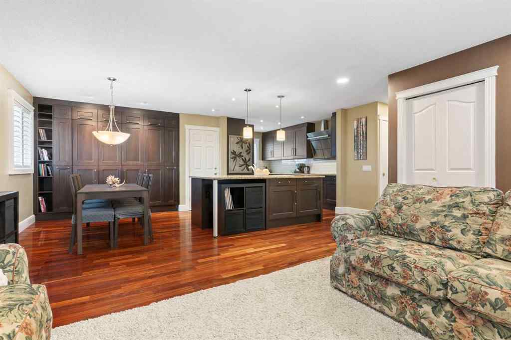 MLS&reg; # A2269794 - 431 Queensland Circle SE in Queensland Calgary, Residential Open Houses