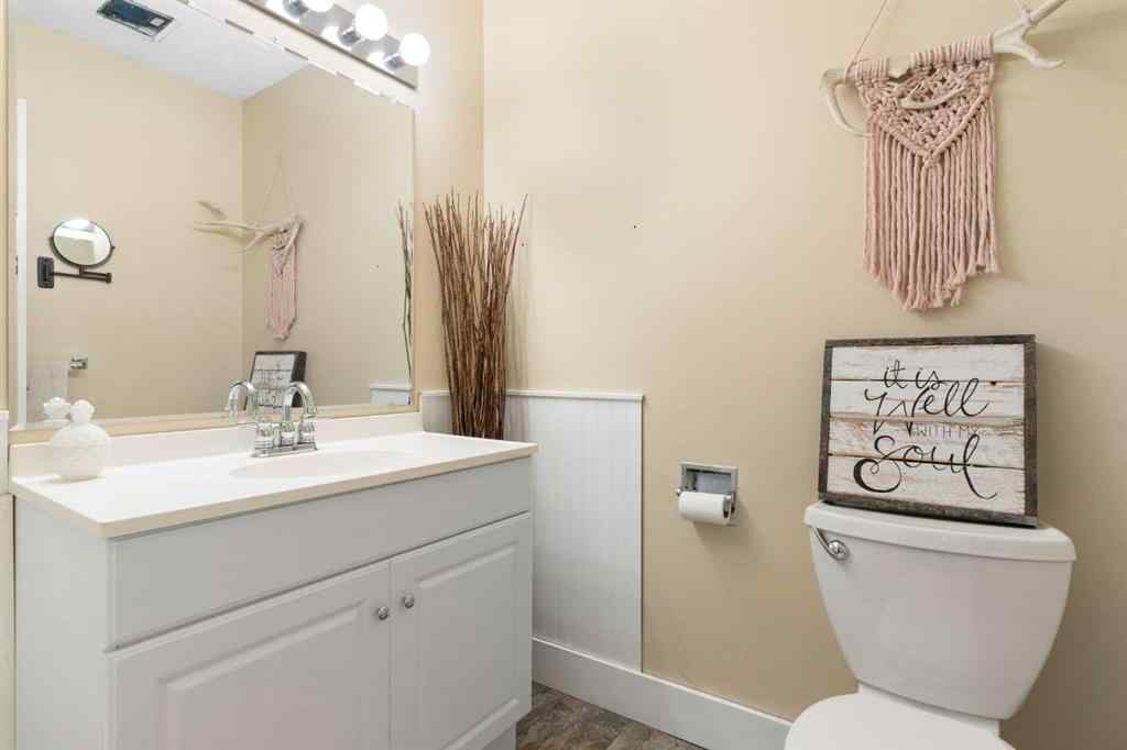 MLS&reg; # A2269794 - 431 Queensland Circle SE in Queensland Calgary, Residential Open Houses