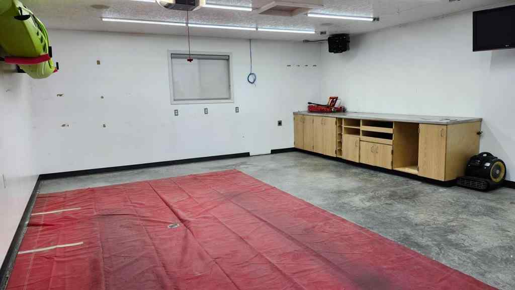 MLS&reg; # A2269795 - 816 Bankview Drive  in Bankview Drumheller, Residential Open Houses