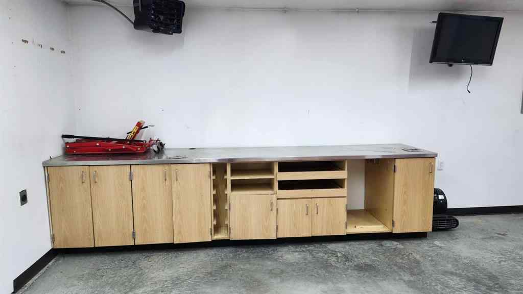 MLS&reg; # A2269795 - 816 Bankview Drive  in Bankview Drumheller, Residential Open Houses