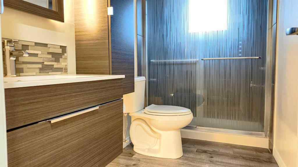 MLS&reg; # A2269795 - 816 Bankview Drive  in Bankview Drumheller, Residential Open Houses