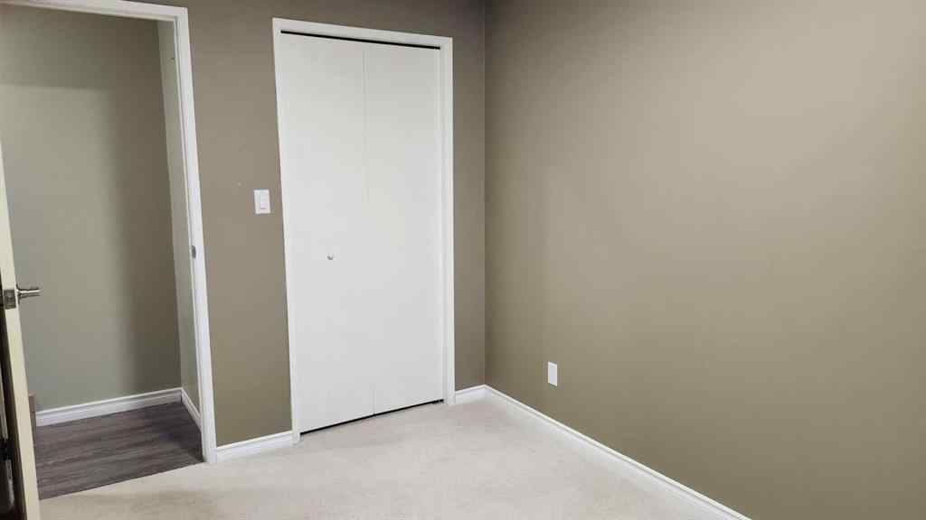 MLS&reg; # A2269795 - 816 Bankview Drive  in Bankview Drumheller, Residential Open Houses