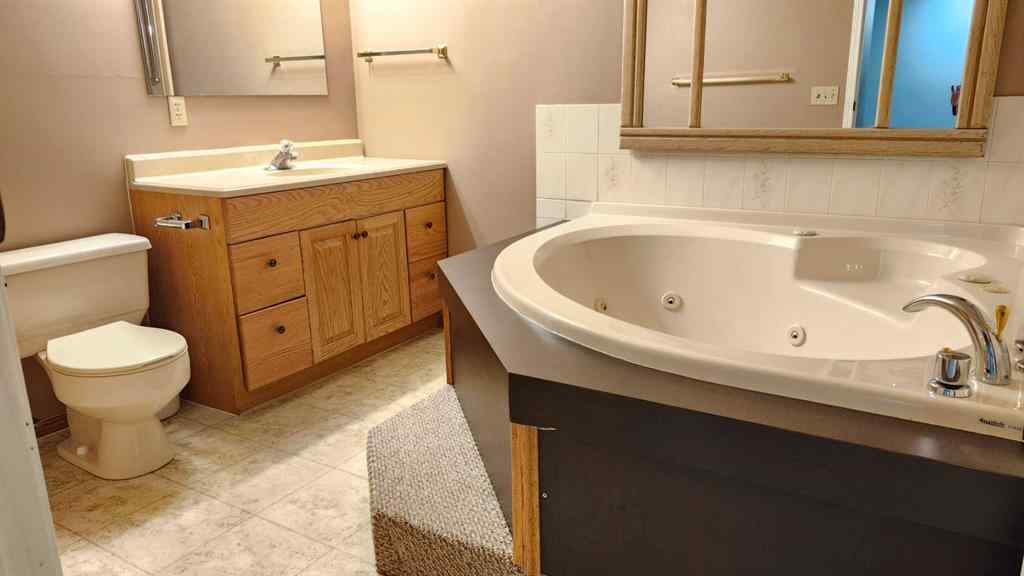 MLS&reg; # A2269795 - 816 Bankview Drive  in Bankview Drumheller, Residential Open Houses