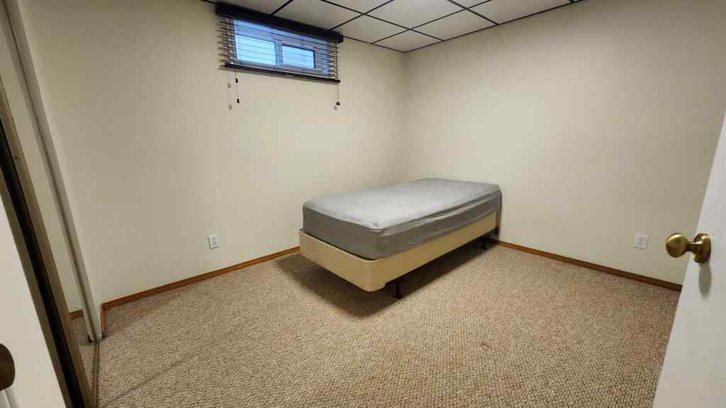 MLS&reg; # A2269795 - 816 Bankview Drive  in Bankview Drumheller, Residential Open Houses