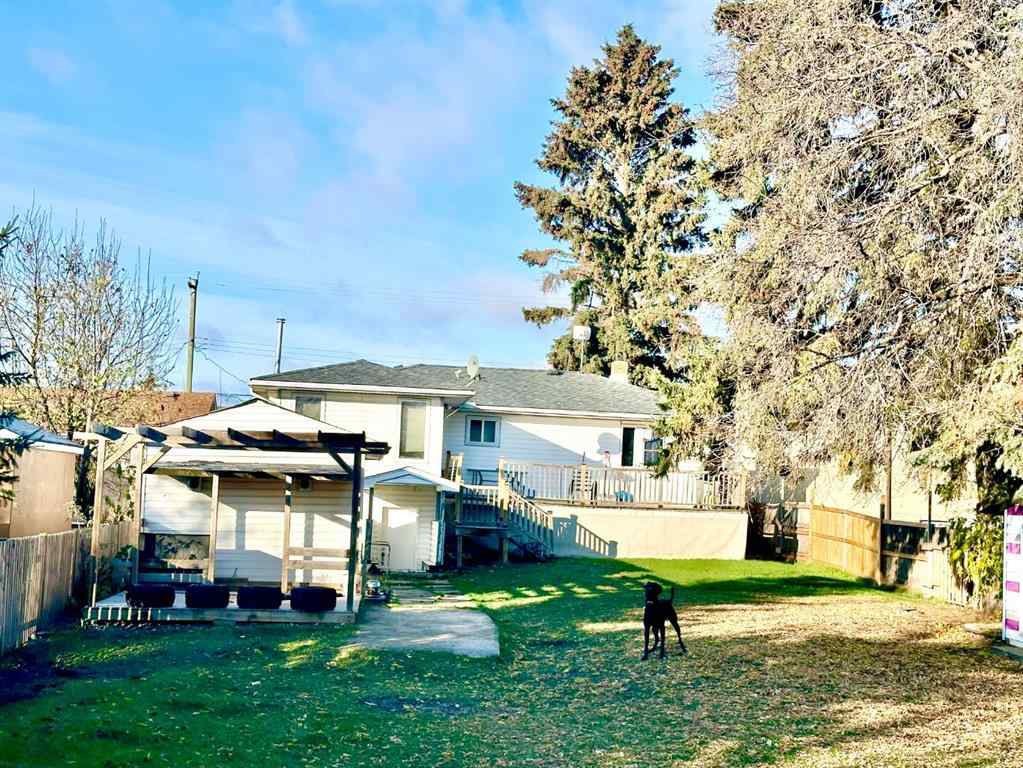 MLS&reg; # A2269801 - 9111 100 St   in Lac La Biche Lac La Biche, Residential Open Houses