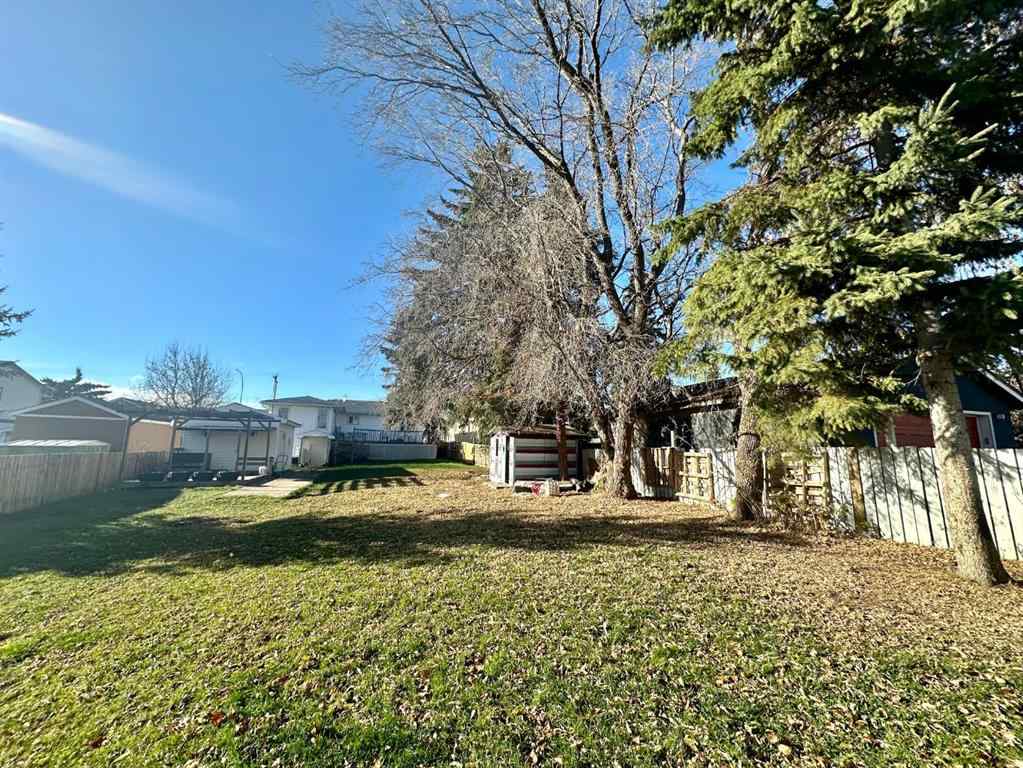 MLS&reg; # A2269801 - 9111 100 St   in Lac La Biche Lac La Biche, Residential Open Houses