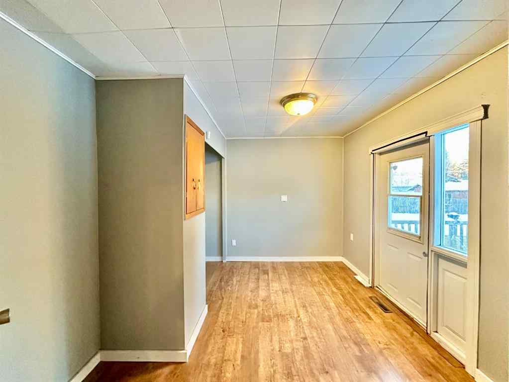 MLS&reg; # A2269801 - 9111 100 St   in Lac La Biche Lac La Biche, Residential Open Houses