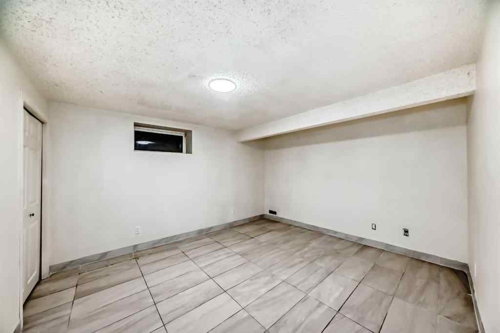 MLS&reg; # A2269807 - 5924 Centre Street NE in Thorncliffe Calgary, Residential Open Houses