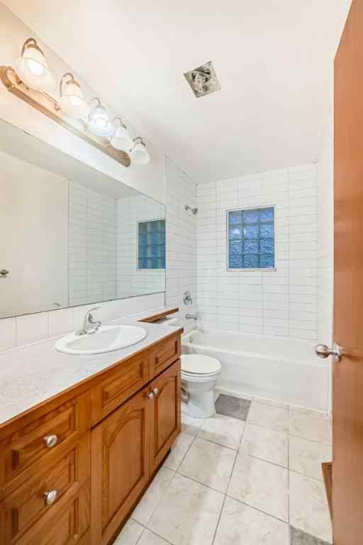 MLS&reg; # A2269807 - 5924 Centre Street NE in Thorncliffe Calgary, Residential Open Houses