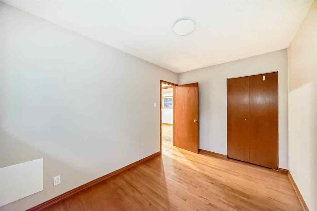 MLS&reg; # A2269807 - 5924 Centre Street NE in Thorncliffe Calgary, Residential Open Houses