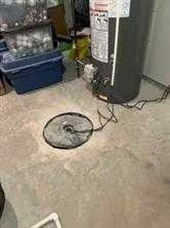 MLS&reg; # A2269810 - 805 7 Avenue  in NONE Fox Creek, Residential Open Houses