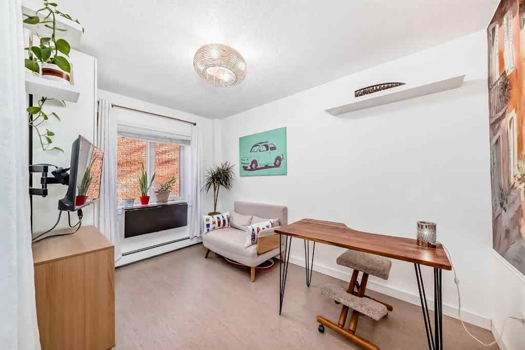 MLS® A2269813 - Unit #301 343 4 Avenue NE in Crescent Heights Calgary, Residential