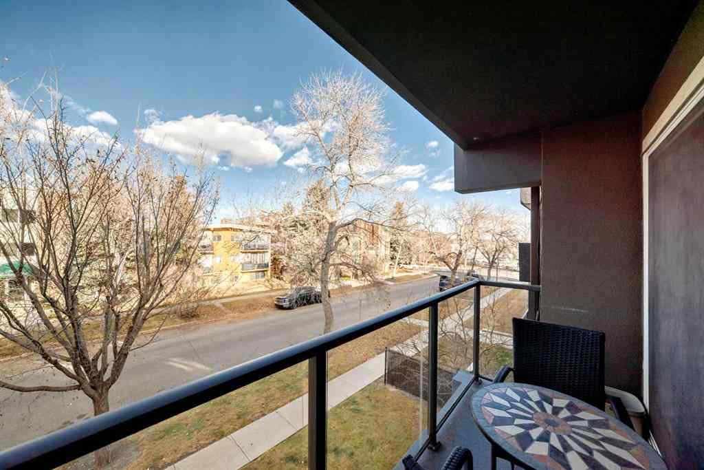 MLS® A2269813 - Unit #301 343 4 Avenue NE in Crescent Heights Calgary, Residential