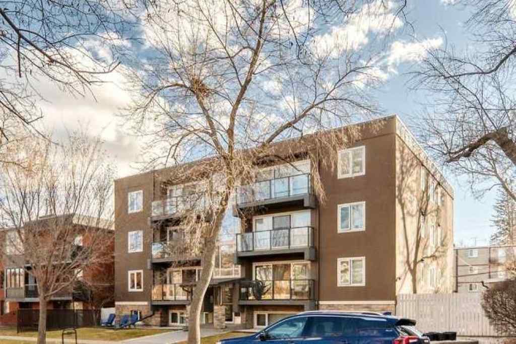 MLS® A2269813 - Unit #301 343 4 Avenue NE in Crescent Heights Calgary, Residential