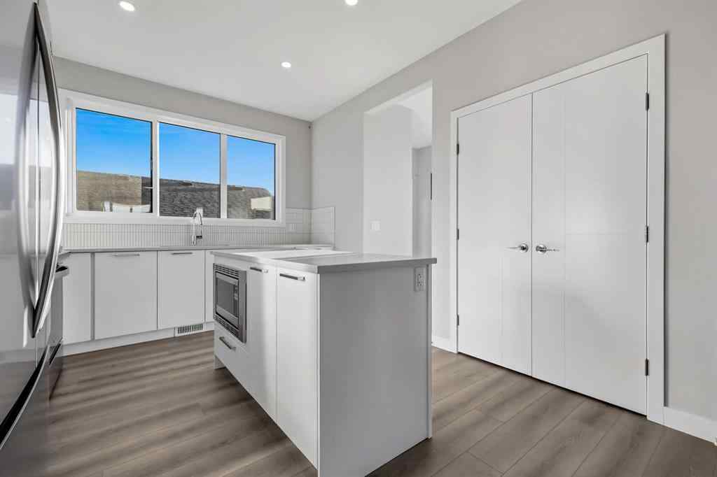 MLS&reg; # A2269816 - 7007 Rangeview Avenue SE in Rangeview Calgary, Residential Open Houses