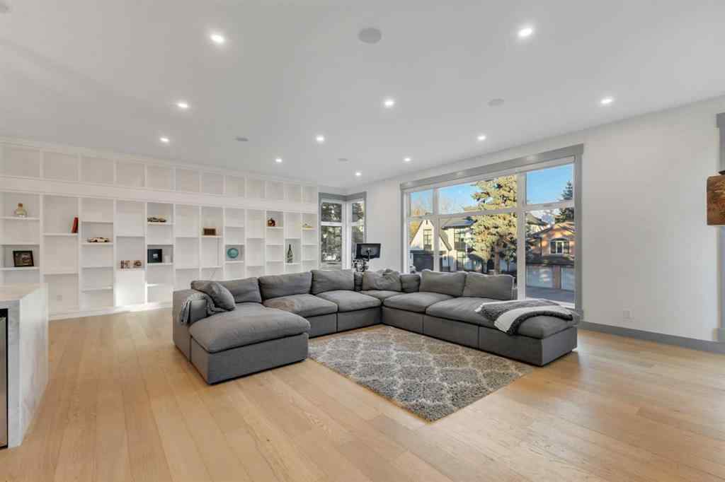 MLS® A2269817 - 30 Roselawn Crescent NW in Rosemont Calgary, Residential