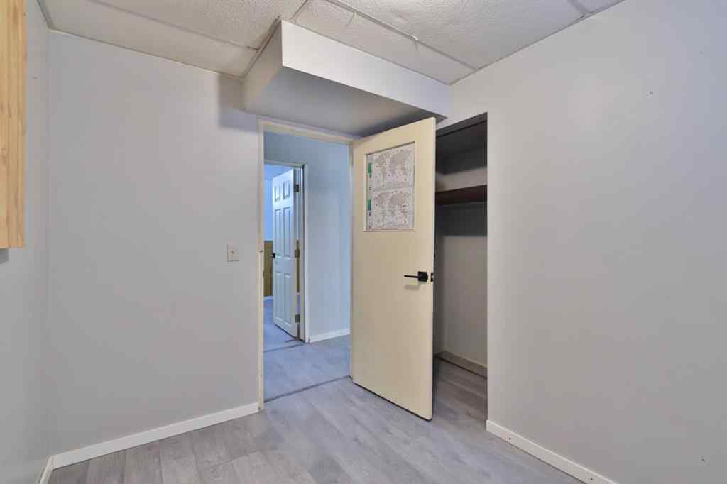 MLS&reg; # A2269823 - 4307 73 Street  in Duggan Park Camrose, Residential Open Houses